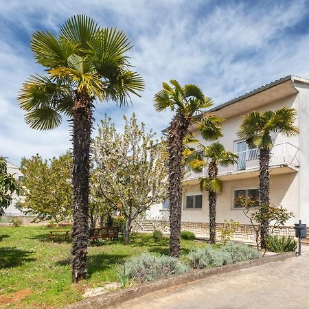 Apartments Villa Pavle Ровинь Экстерьер фото